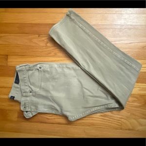 Bullhead khaki jeans